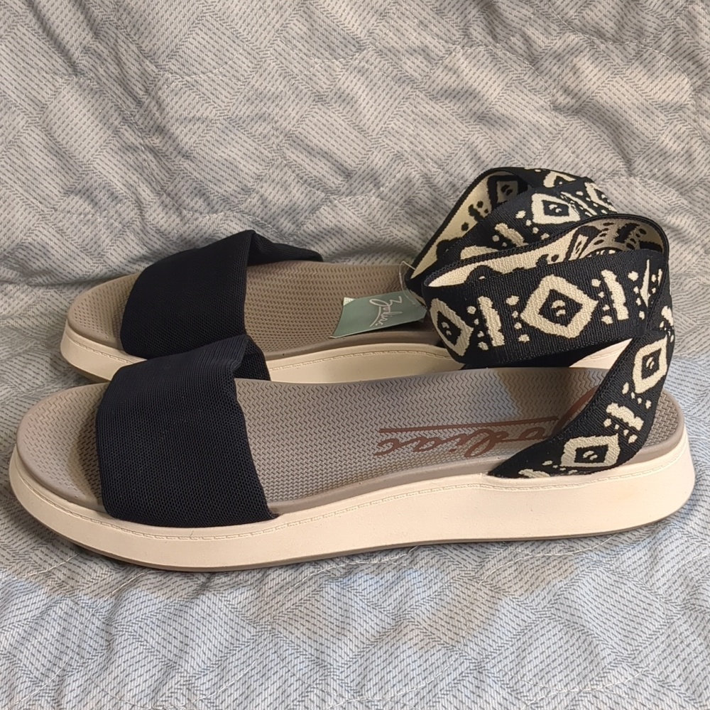 Nordstrom Black and Cream Strap Sandals with Patterned Ankle Band - Picture 5 of 16
